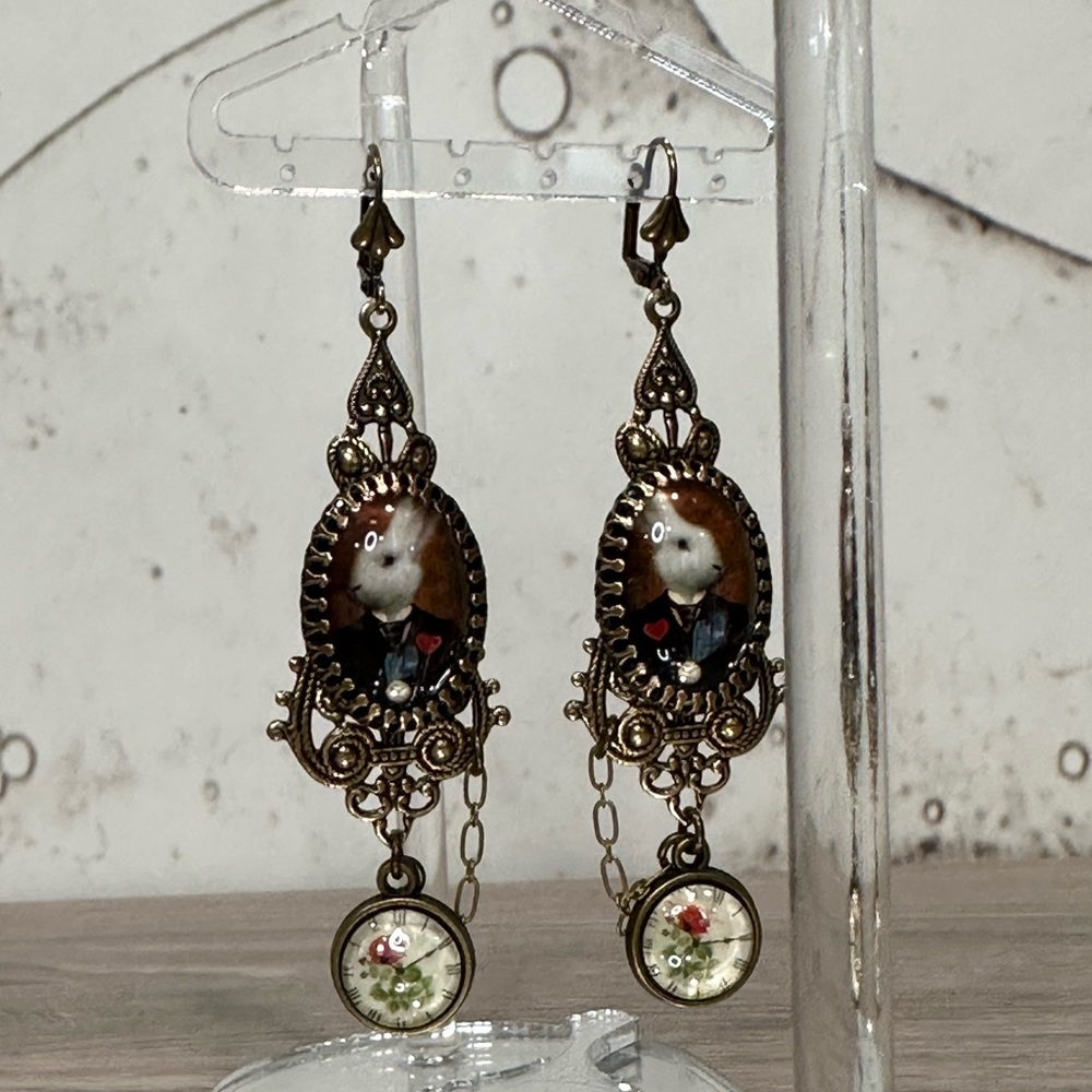 NBW Alice in Wonderland The White Rabbit Earrings